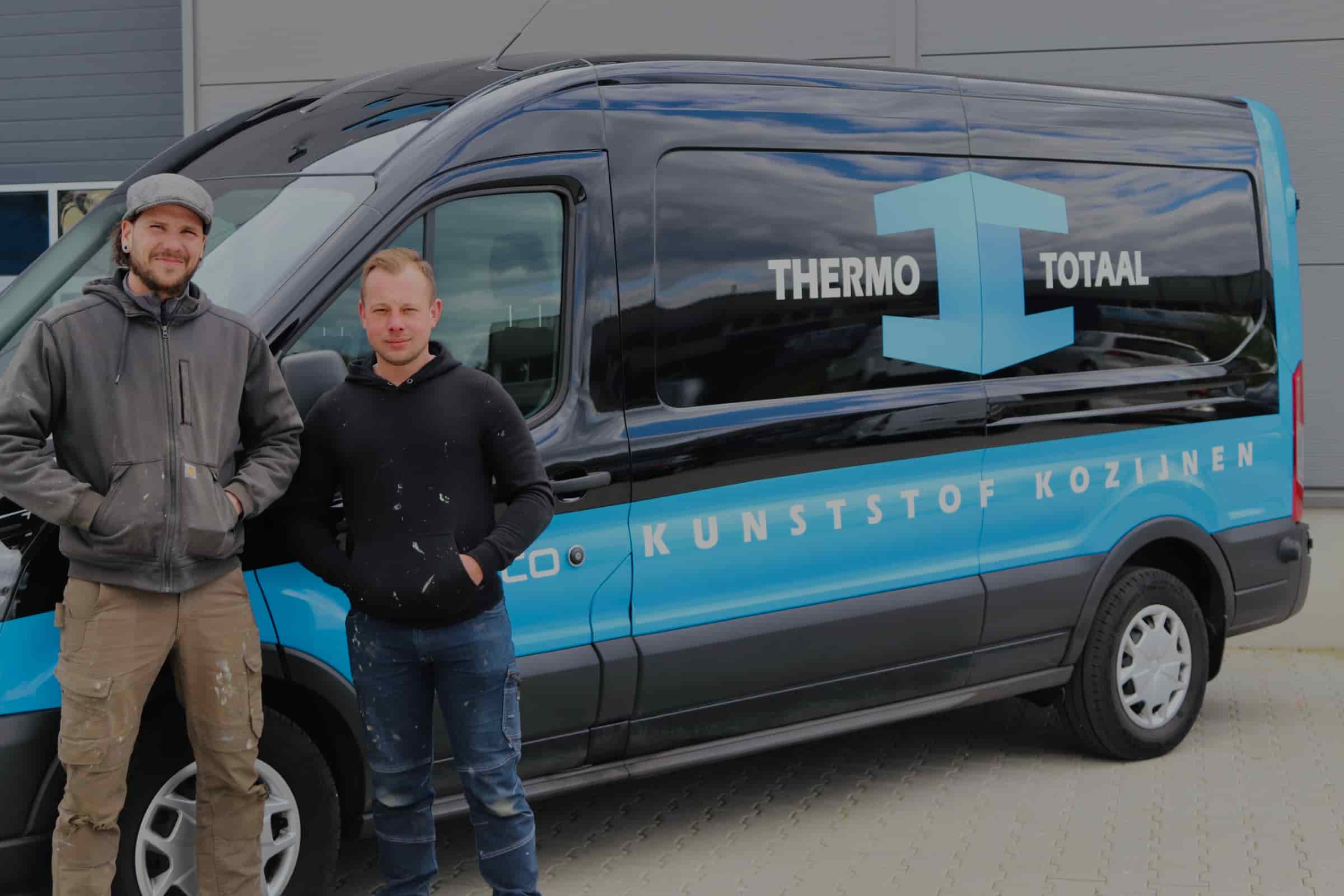 monteurs-bij-bus-2